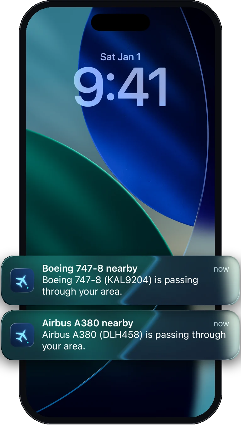Lock Screen alerts that a Boeing 747-8 and an Airbus A380 are passing nearby